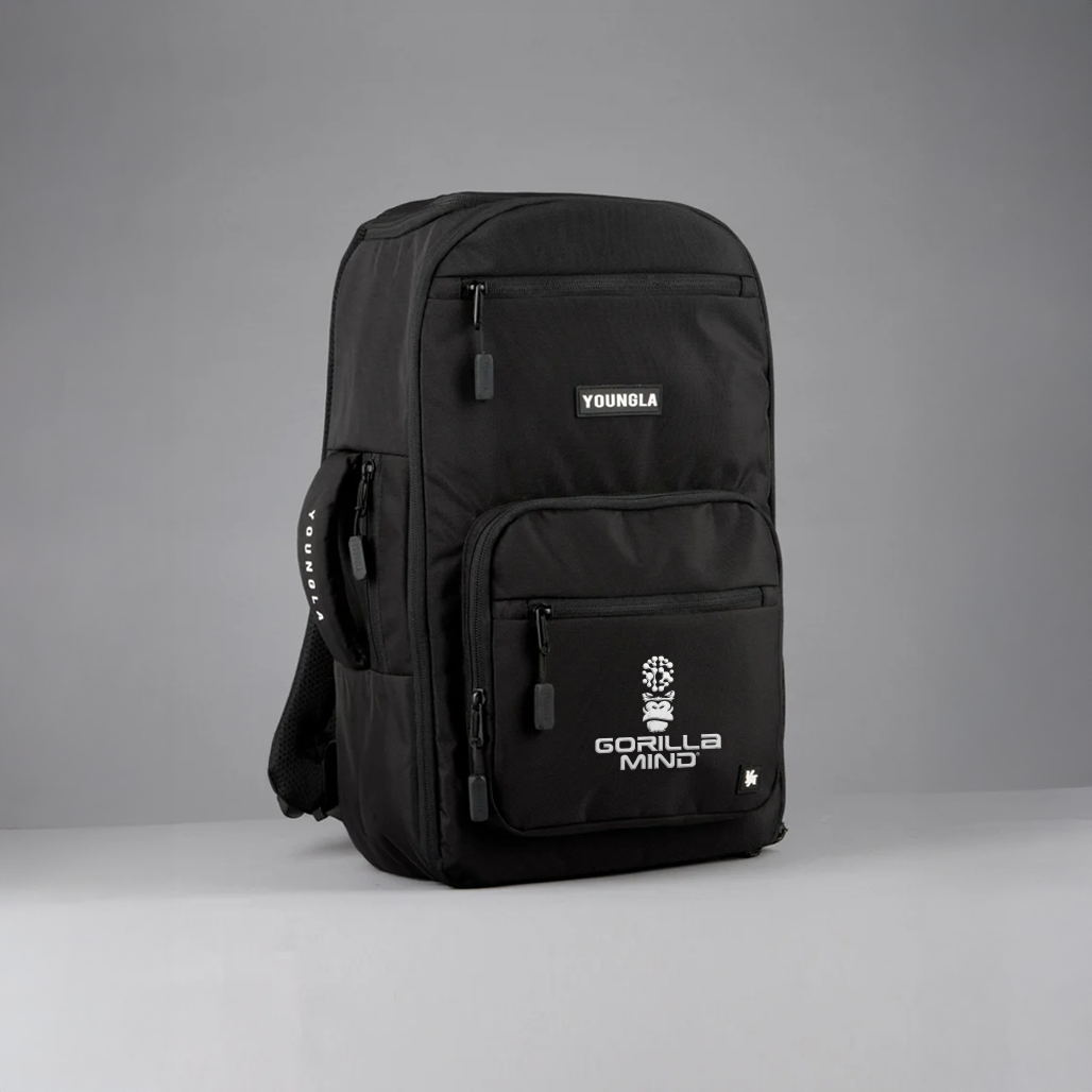 Blackbackpack1125-1.png